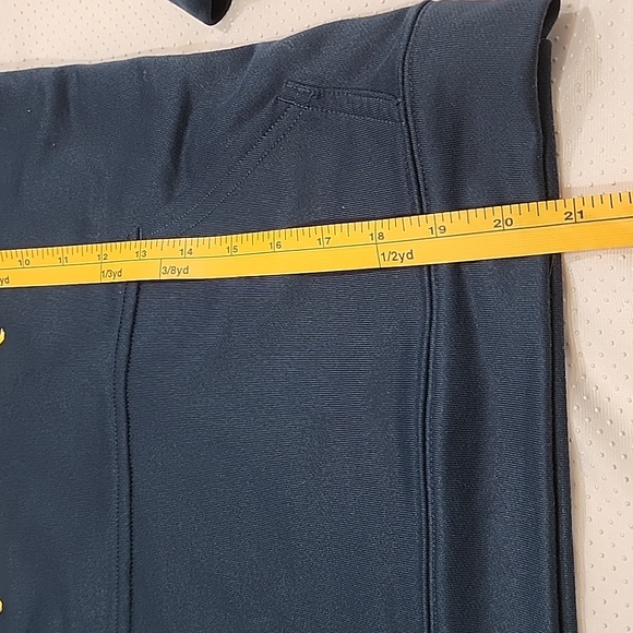 Under Armour Hoddie Active Pullover Jacket.  M - Picture 8 of 10